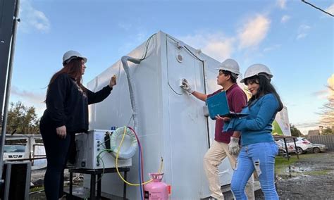 En jornada diurna y vespertina puedes estudiar Refrigeración y