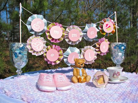 HomeMadeville: Your Place for HomeMade Inspiration: Baby Shower Banner Tutorial for the Craft ...