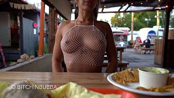 Tits Exposed At The Restaurant XNXX