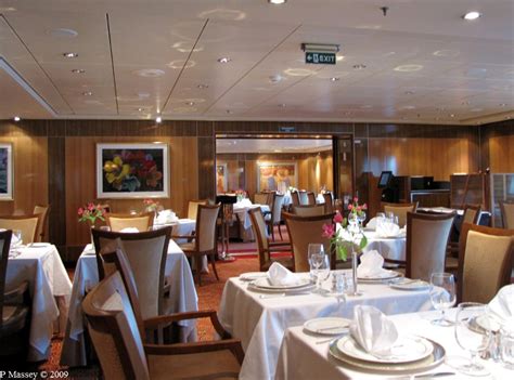 Photo: Britannia Club Dining - QM2 | Britannia Restaurant - Queen Mary ...