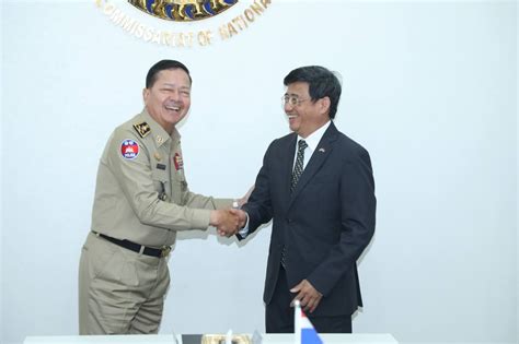 Ambassador Led A Delegation From The Royal Thai Embassy To Pay A