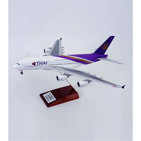 โมเดล เครื่องบินจำลองพลาสติกหล่อขึ้นรูป Thai A380 800 Solid Plastic