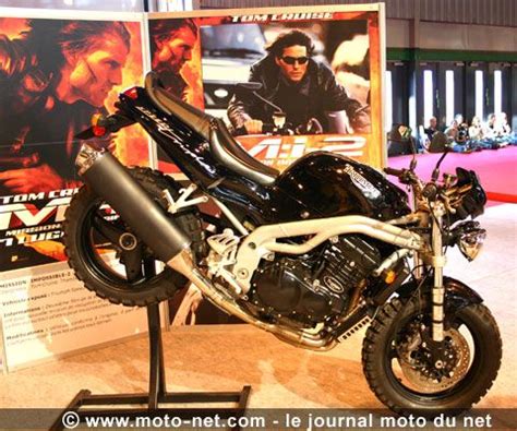 Triumph Speed Triple Tom Cruise Mission Impossible 2 Film Voiture