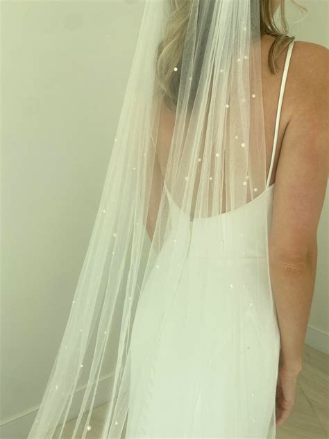Daniele - Scattered Pearl Veil – Chester & Felicity