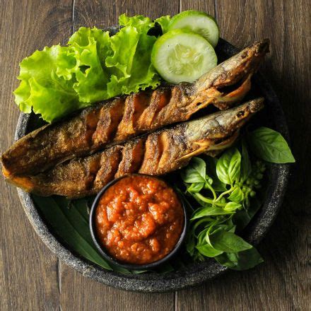 Resep Pecel Lele Lamongan Lauk Makan Siang Yang Nikmat Endeus TV