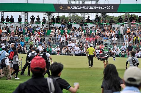 身長158㎝の比嘉一貴 ツアー史上最も身長の低い王者が誕生（gdoゴルフニュース）