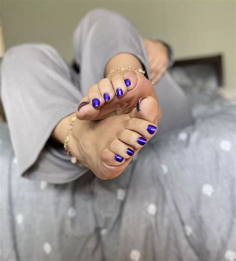 Are You A Toes Or Soles Lover Nudes FootFetish NUDE PICS ORG