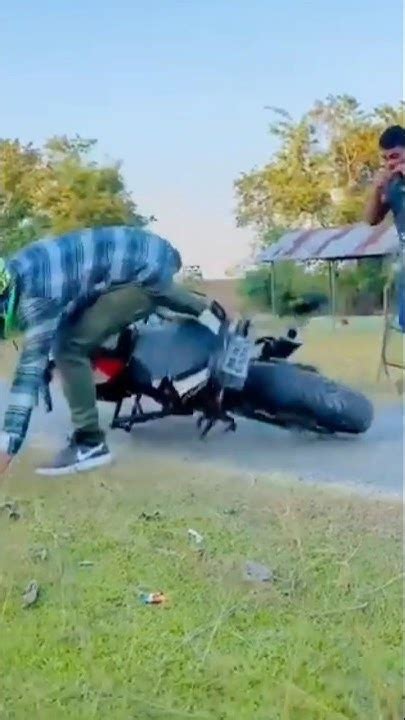 Whatsapp Status Ktm Duke 250 Wheelie Stunt Shorts 😲🙀🙀😱😱😳😯 Youtube