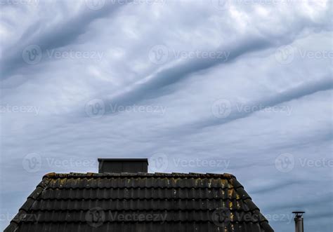 Stunning Asperatus Cloud Formations In The Sky 10266078 Stock Photo At