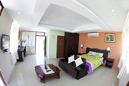 Blue Marlin Hotel - Galapagos Islands .com