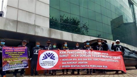 Puluhan Nasabah Demo Kantor Bumi Putera Di Medan Klaim 385 Pemegang