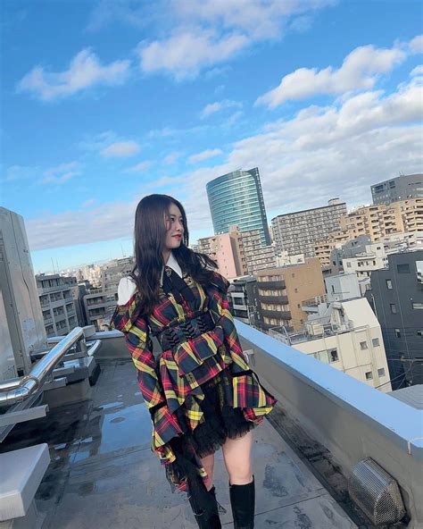 中西智代梨さんのインスタグラム写真 中西智代梨instagram「青空とあおい💙🤍 Hkt48 最後の1期生という事で 双葉社スーパー