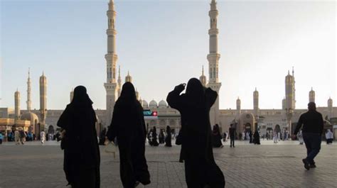 Jemaah Haji Kloter Pertama Asal Indonesia Wafat Saat Tiba Di Madinah