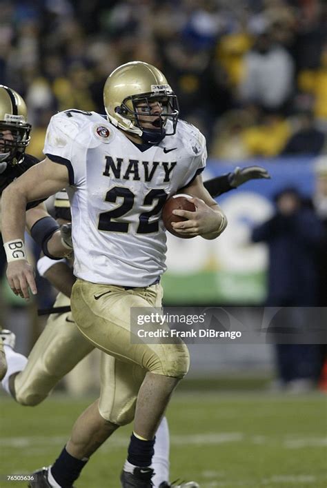 Navy Adam Ballard Runs For Yardage During Army Vs Navy Game On News