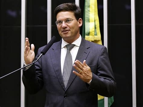 Bolsonaro D Posse A Onyx Na Secretaria Geral E A Jo O Roma No