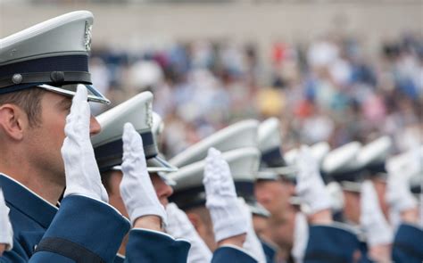 Air Force Spurns Atheist Airman For Refusing Religious Oath Group Says