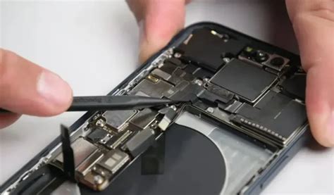 Iphone 15 Pro Max Teardown And Repairability Assessment