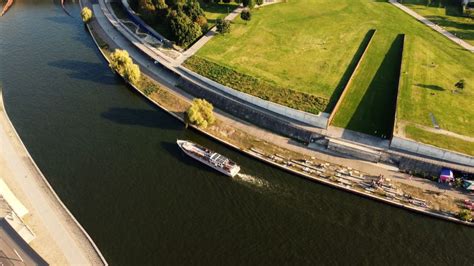 Berlin Croisière touristique en soirée sur la Spree GetYourGuide