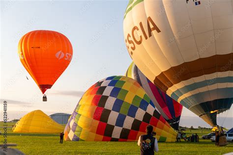 Envol De Montgolfi Res Lors Du Mondial Air Ballons De Chambley Le Plus