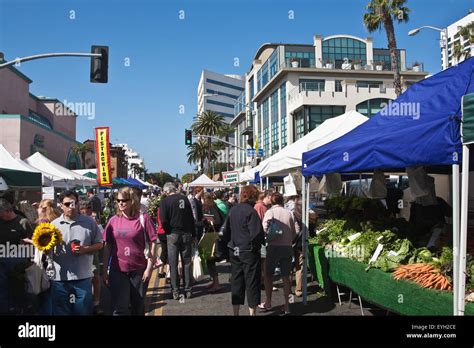 Street Market; California, Usa Stock Photo - Alamy