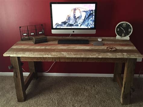 Pin by Brian Morstadt on Reclaimed rustic barnwood desk | Desk, Corner ...