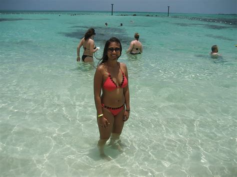 Desi Bikini Bash Porn Pictures Xxx Photos Sex Images Pictoa