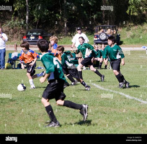 A Saturday league soccer football match game Stock Photo - Alamy