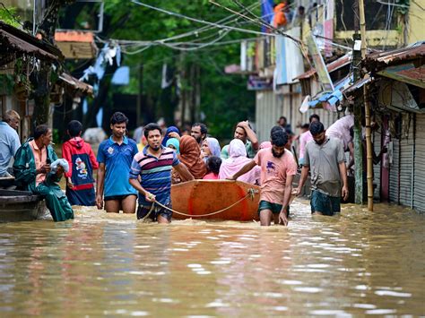 Hundreds Of Thousands Stranded As Floods Hit India And Bangladesh Floods News Al Jazeera