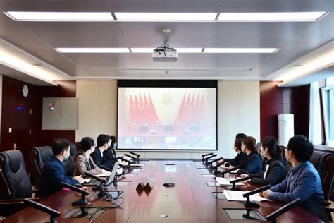 镜头丨我市纪检监察干部认真学习中央纪委二次全会精神