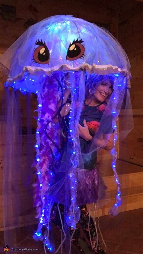 14 Diy Jellyfish Costume Ideas For Halloween Diyncrafty