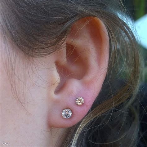 Guide to ear piercings! Part 1: earlobes! | Piercing / Body ...