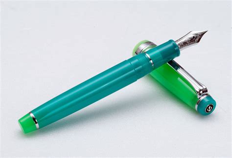 Sailor Pro Gear Slim Aurora Borealis Fountain Pen Fontoplumo