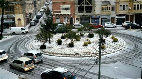 Il Ciclone Dello Jonio Raggiunge Malta Violenta Tempesta Di Grandine