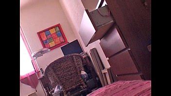 mi hermanastra atrapada desnuda en cámaras ocultas XVIDEOS