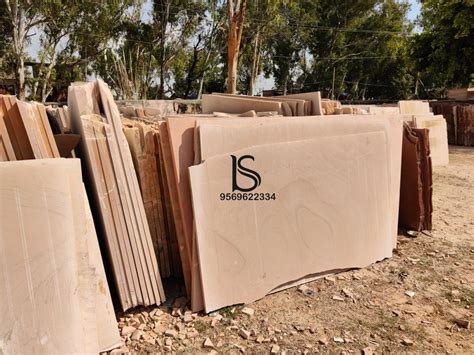 Dholpur Pink Sandstones Thickness 15 To 80 Mm At Rs 80 Square Feet In