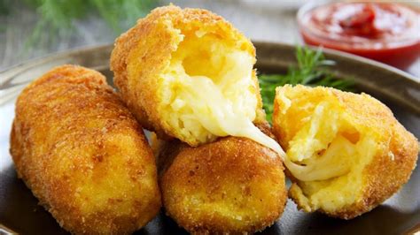 Croquetas de papa rellenas de queso una receta fácil rápida y