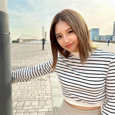 なーちゃんさんのインスタグラム写真 なーちゃんinstagram「・ たまたま綺麗な場所見つけたから写真撮ったよ🪴🌁 実は密かに橋が