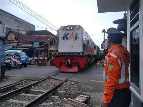 Jadwal Kereta Api Malang Ke Jakarta Juli Penting Bagi