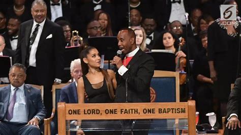 Video Raba Payudara Ariana Grande Pendeta Charles Minta Maaf