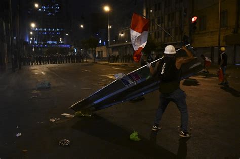 Protestas En Lima Así Se Desarrolla La Marcha En Contra Del Gobierno