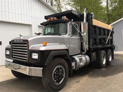 Completely Restored Mack Rd Dump Truck For Sale