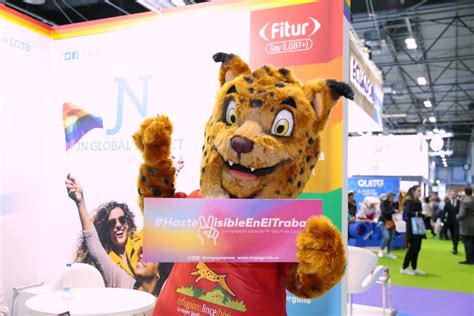 FITUR GAY LGBT cierra su 10ª edición con un gran show de Tacones Manoli