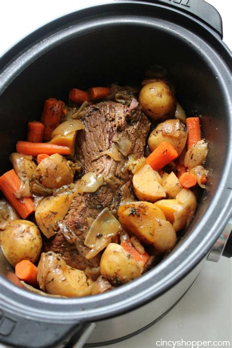 Slow Cooker Pot Roast - CincyShopper