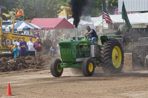 John Deere 6030 Tractor Pulling Editorial Photo - Image: 28837531