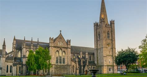 Dublín Tour Privado A Wicklow Glendalough Y Powerscourt Getyourguide