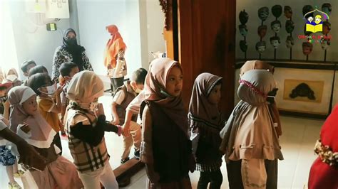 Outing Class Serunya Mengamati Benda Bersejarah Di Museum Mpu Purwa