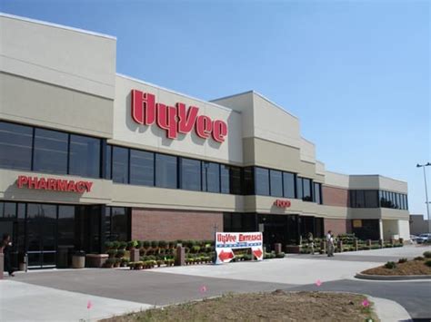 HY VEE Updated January 2025 24 Reviews 3721 W Truman Blvd