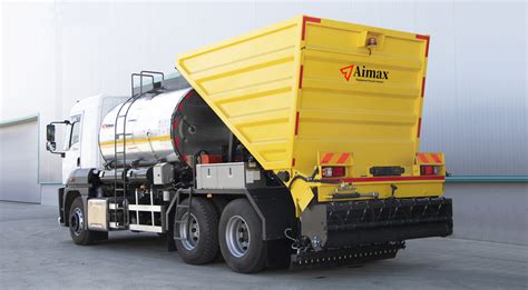 Aggregate Bitumen Chip Spreader Machine At 430700000 Inr In Ahmedabad