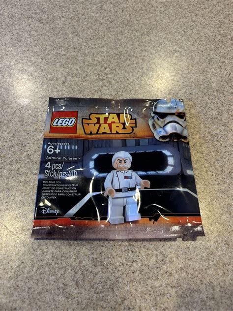 Lego Star Wars Admiral Yularen Mini Fig New In Sealed Polybag