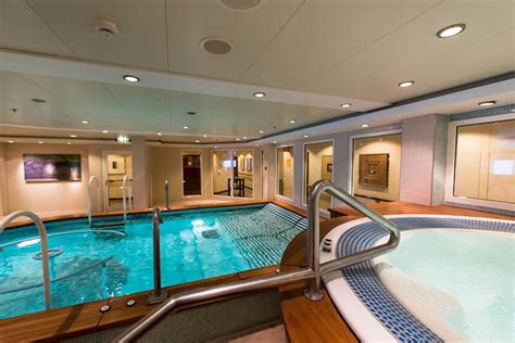 Spa Pool on Norwegian Pearl Cruise Ship - Cruise Critic